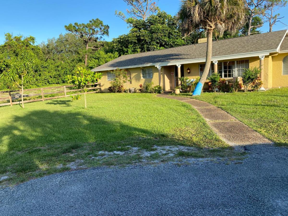 Oyo Family Ranch At Melbourne Fl Hotel Exterior foto